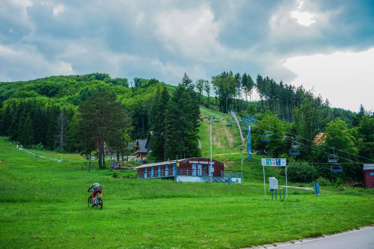 Apartmany Sport & Ski Valča Exterior foto